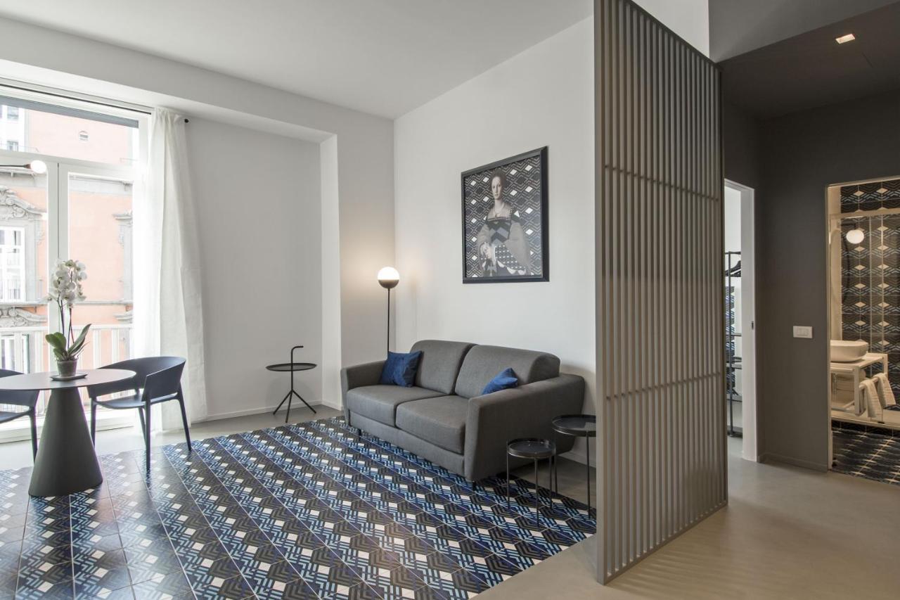 Toraldo Suites - Dimore Partenopee Неаполь Экстерьер фото